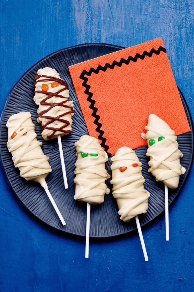 30 Cheap Halloween Snacks Ideas to Serve at Your Party